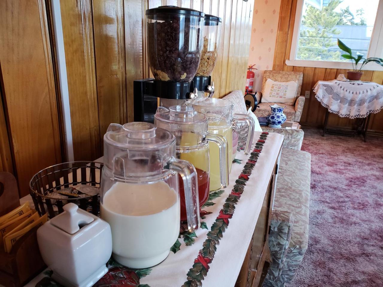 Antiguos Bed And Breakfast プエルト・ナタレス エクステリア 写真