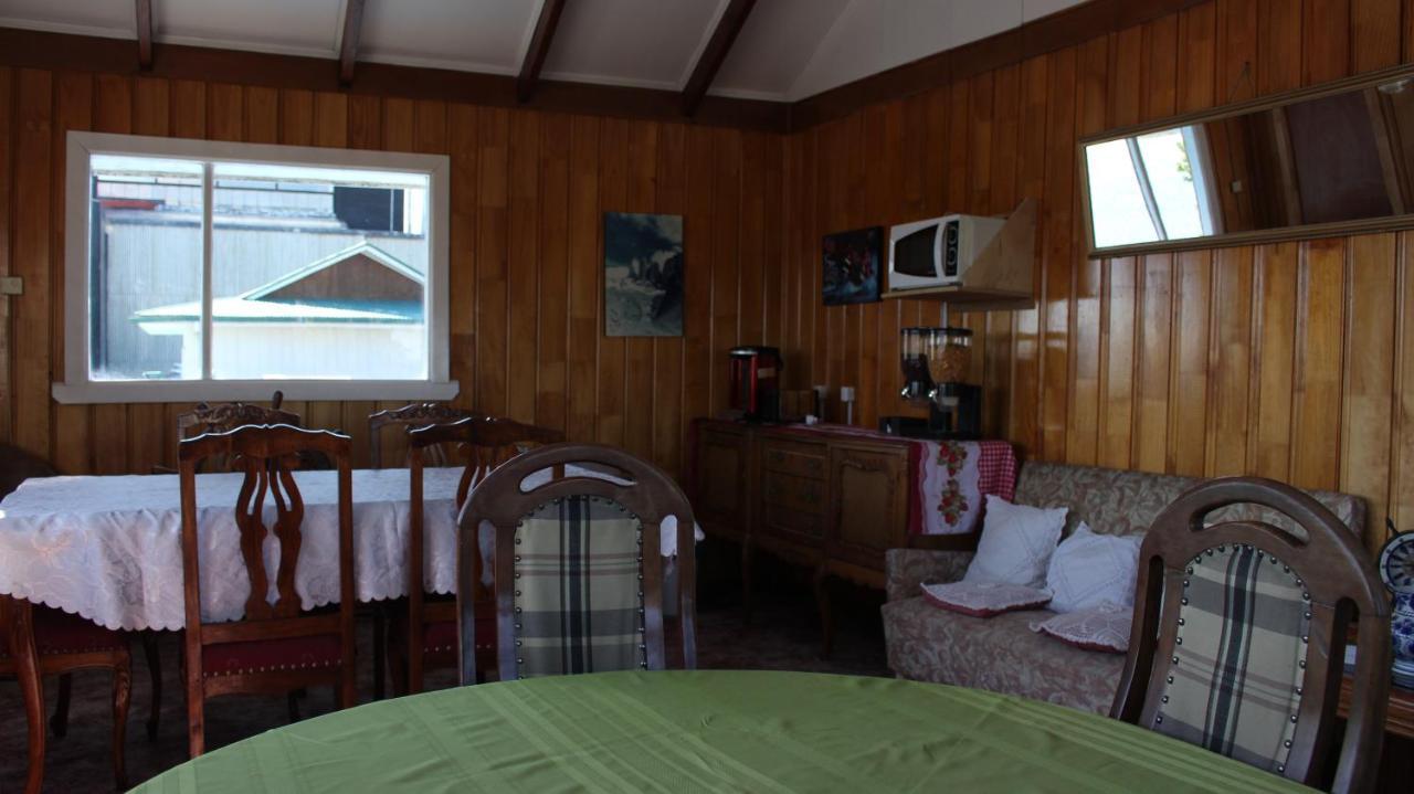 Antiguos Bed And Breakfast プエルト・ナタレス エクステリア 写真