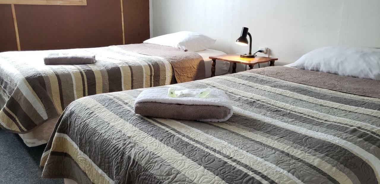 Antiguos Bed And Breakfast プエルト・ナタレス エクステリア 写真
